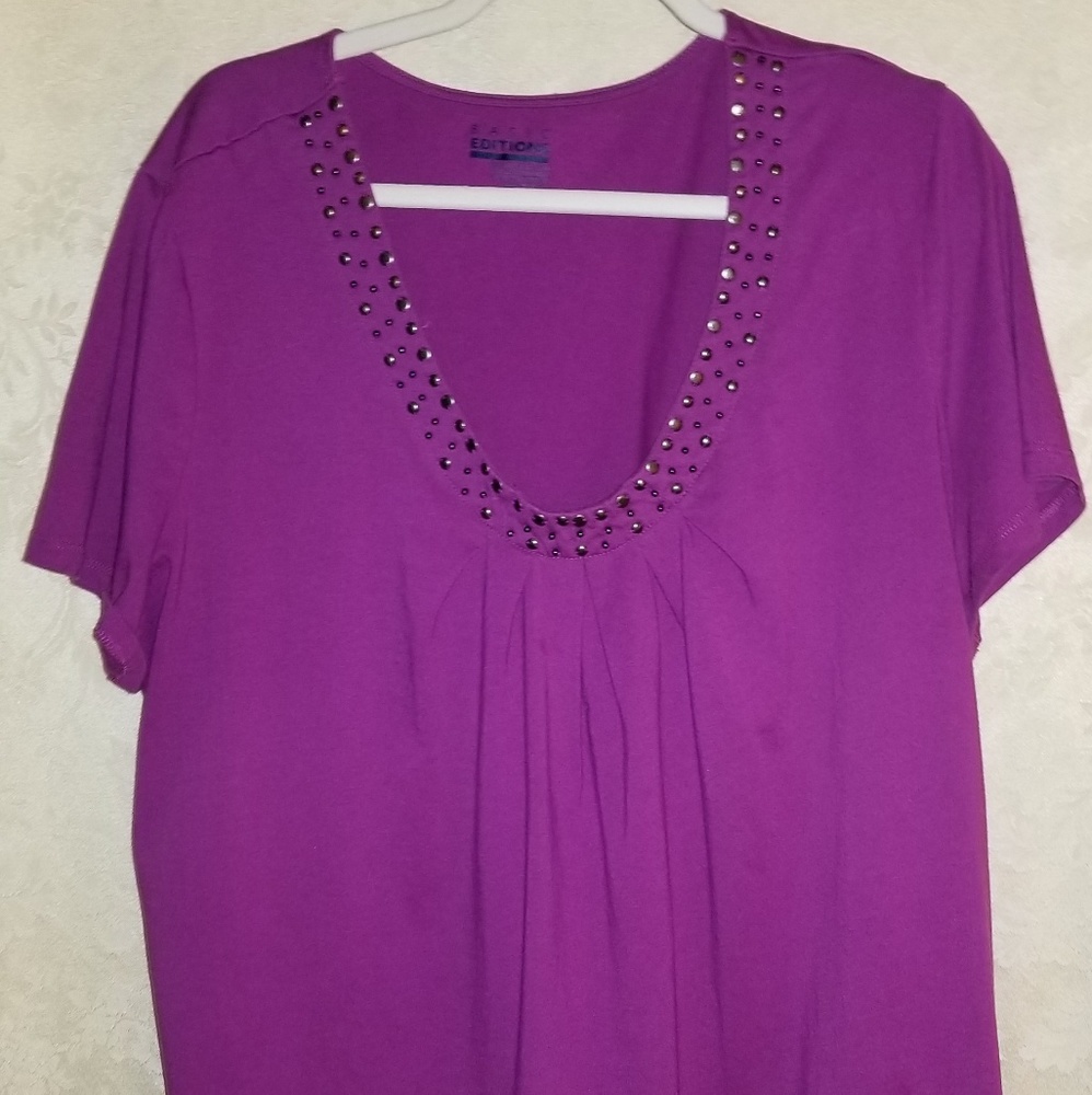 Short sleeve top